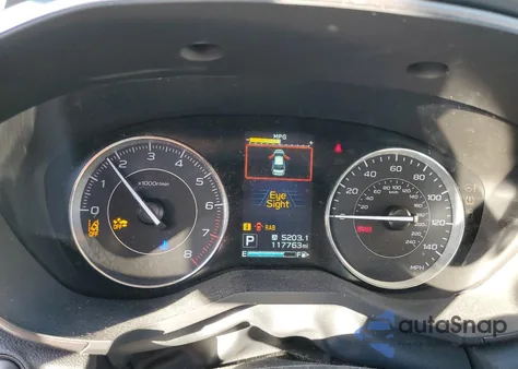 2017 Subaru Impreza Limited z USA, uszkodzony, nr VIN 4S3GKAU65H3607101